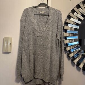 Silence and Noise Deep V-Neck  Oversized Sweater Size M from Urban Outfitters